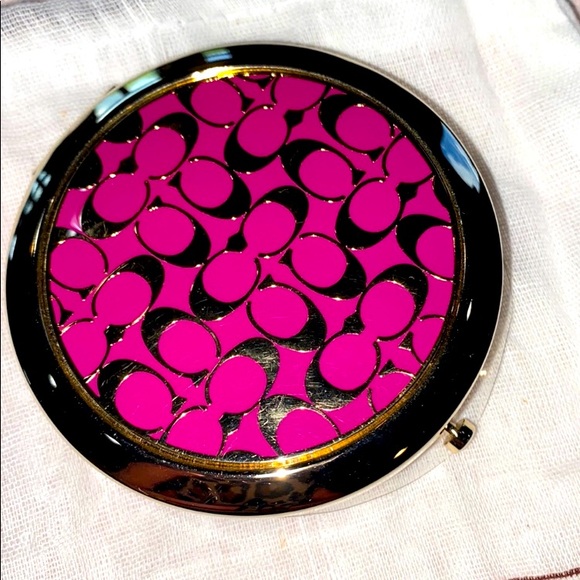 Coach Accessories - Y2K COACH COMPACT MIRROR PINK SIGNATURE C MONOGRAM